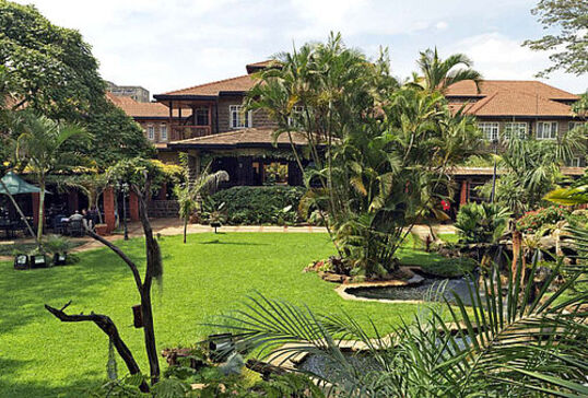 Family Safari Vacation - Habibi World Travel & Tour Africa