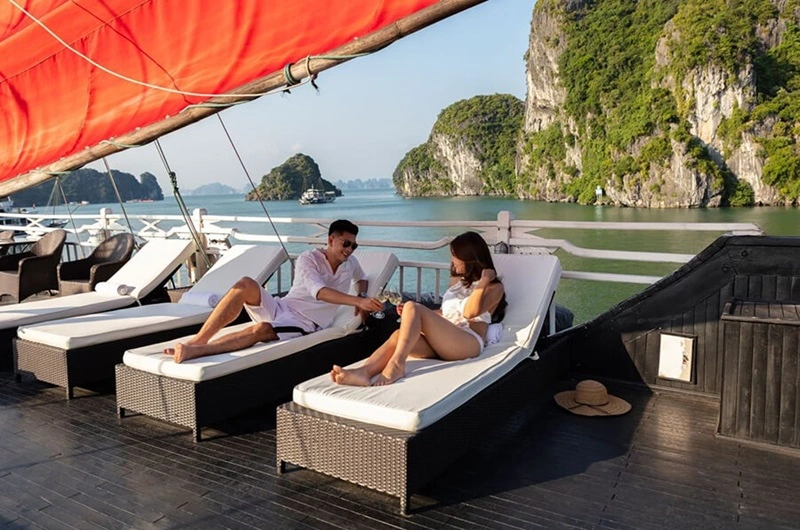 Vietnam Trip - 05- HA LONG BAY - Habibi World Travel and Tour - 03