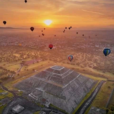 Teotihuacan-Hot-Air-Balloon-Adventure-Walking-Tour 4 - Habibi World Travel & Tour